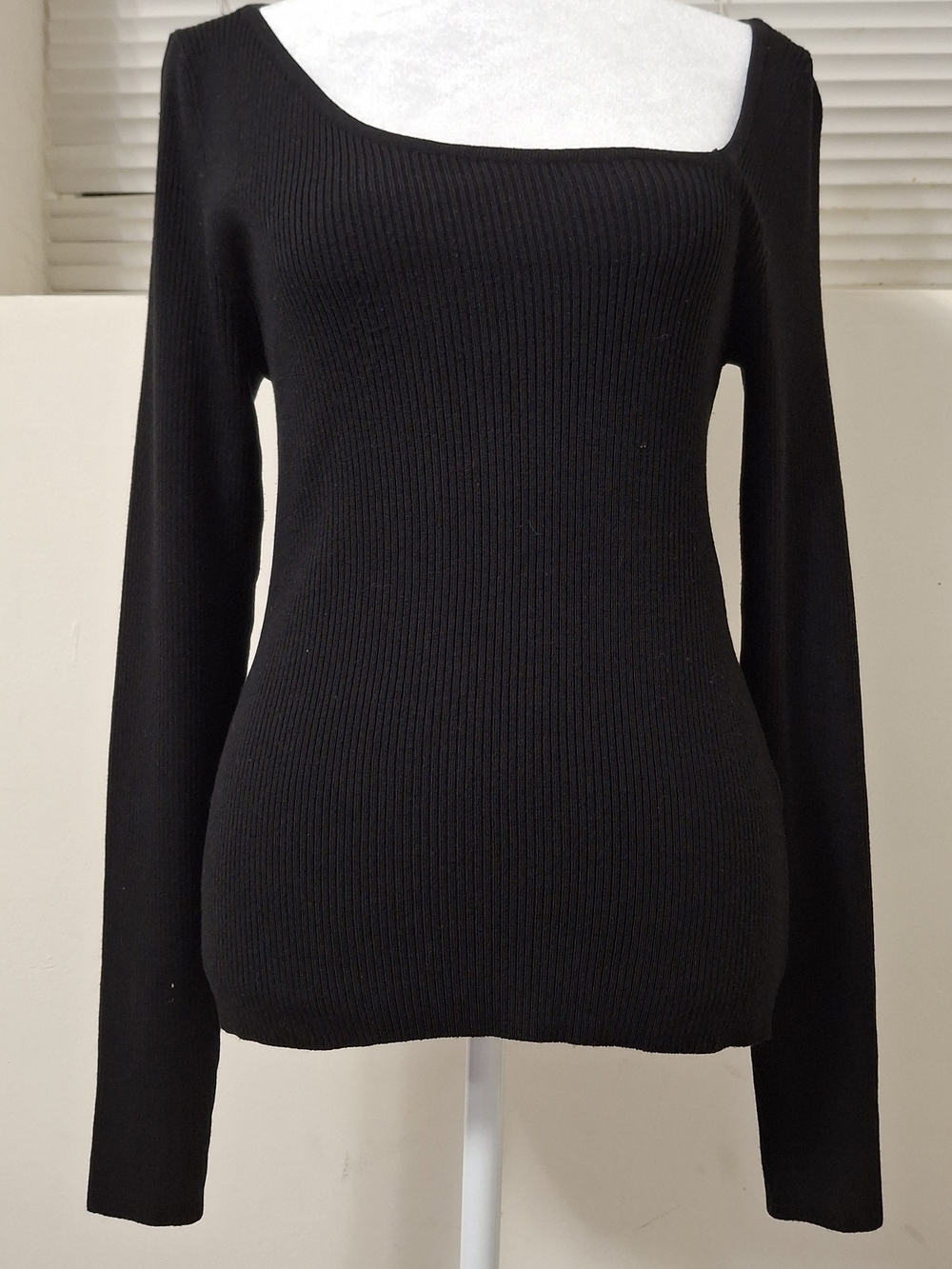 Women’s Black Off-the-Shoulder Ribbed Sweater - Picture 2 of 4